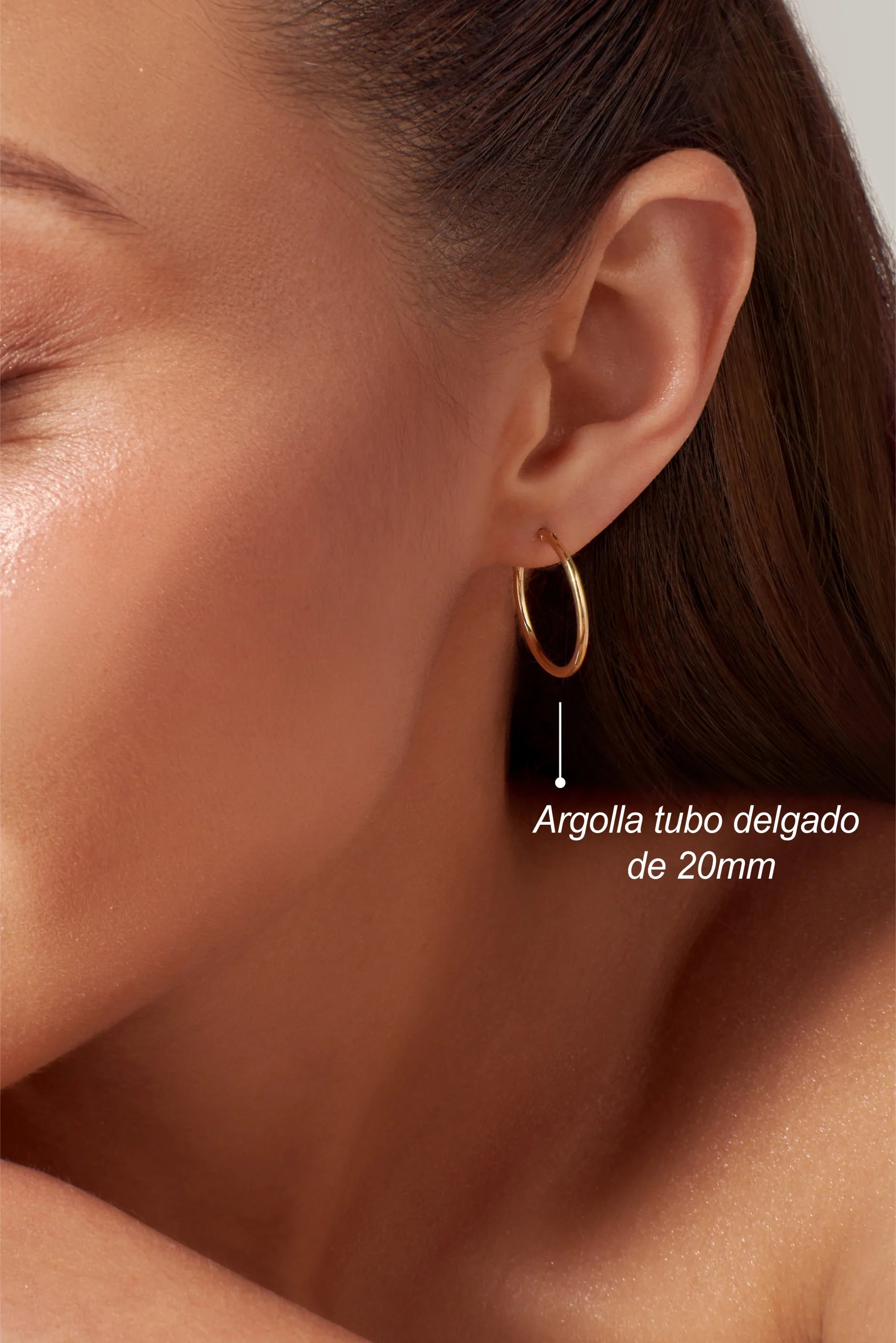 ARGOLLAS TUBO DELGADO EN ORO 18K - Gallery 2