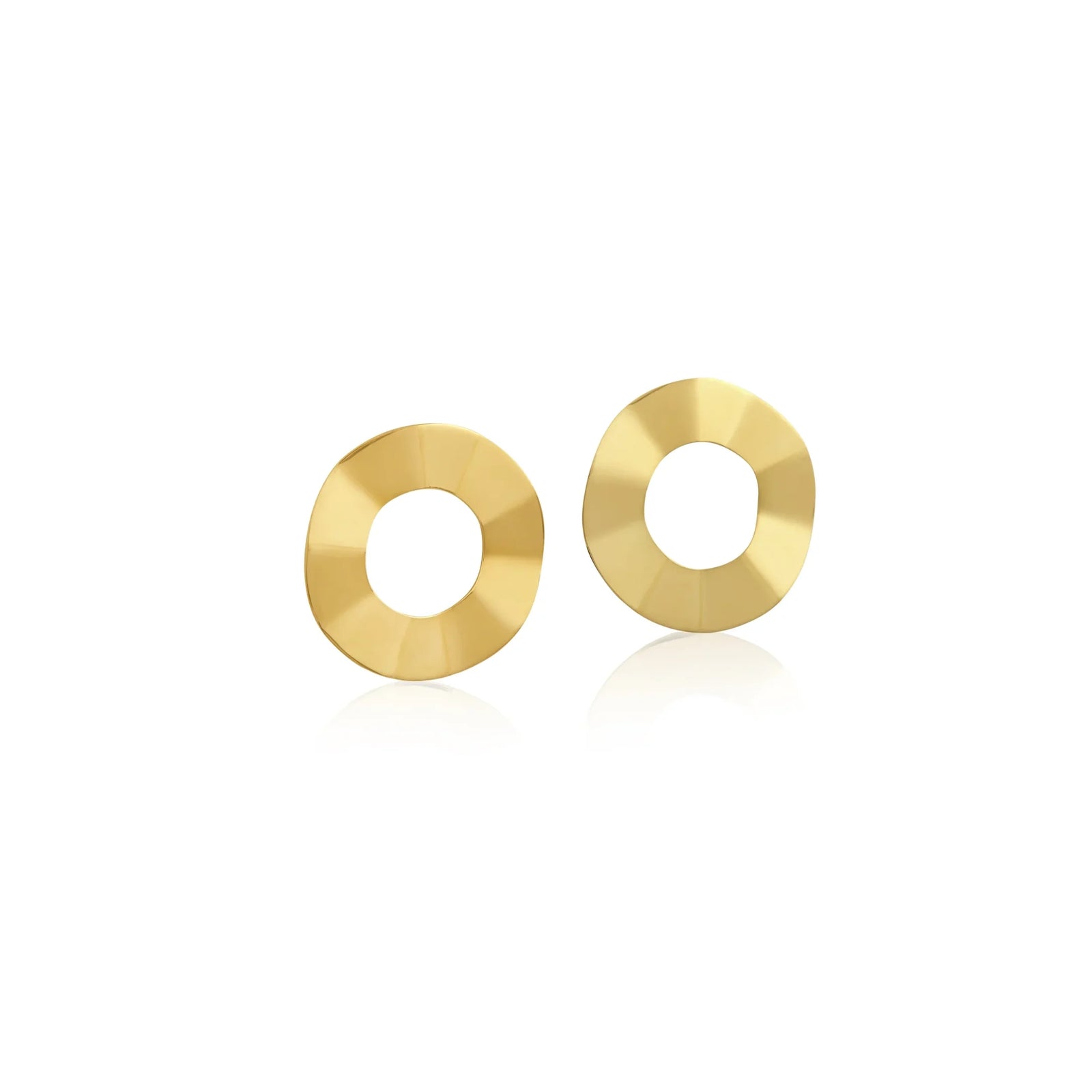 ARETES ONDEADO CÍRCULO EN ORO 18K - Image 1