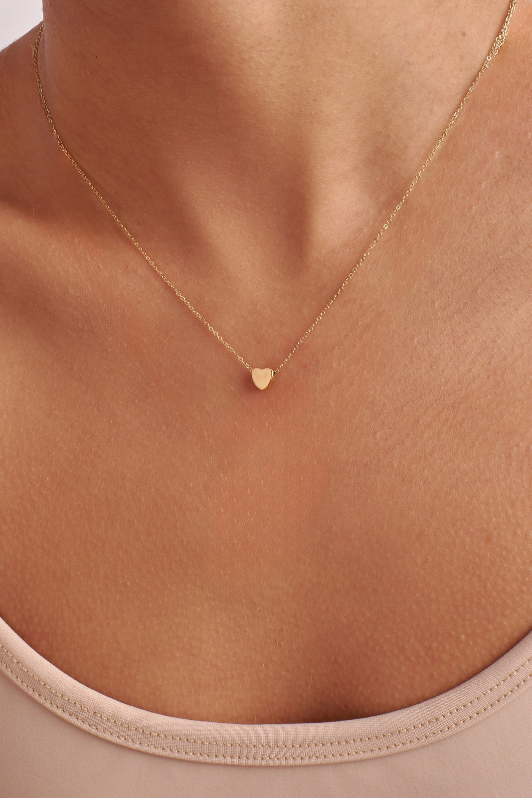 COLLAR CORAZÓN PASANTE EN ORO 18K - Image 2
