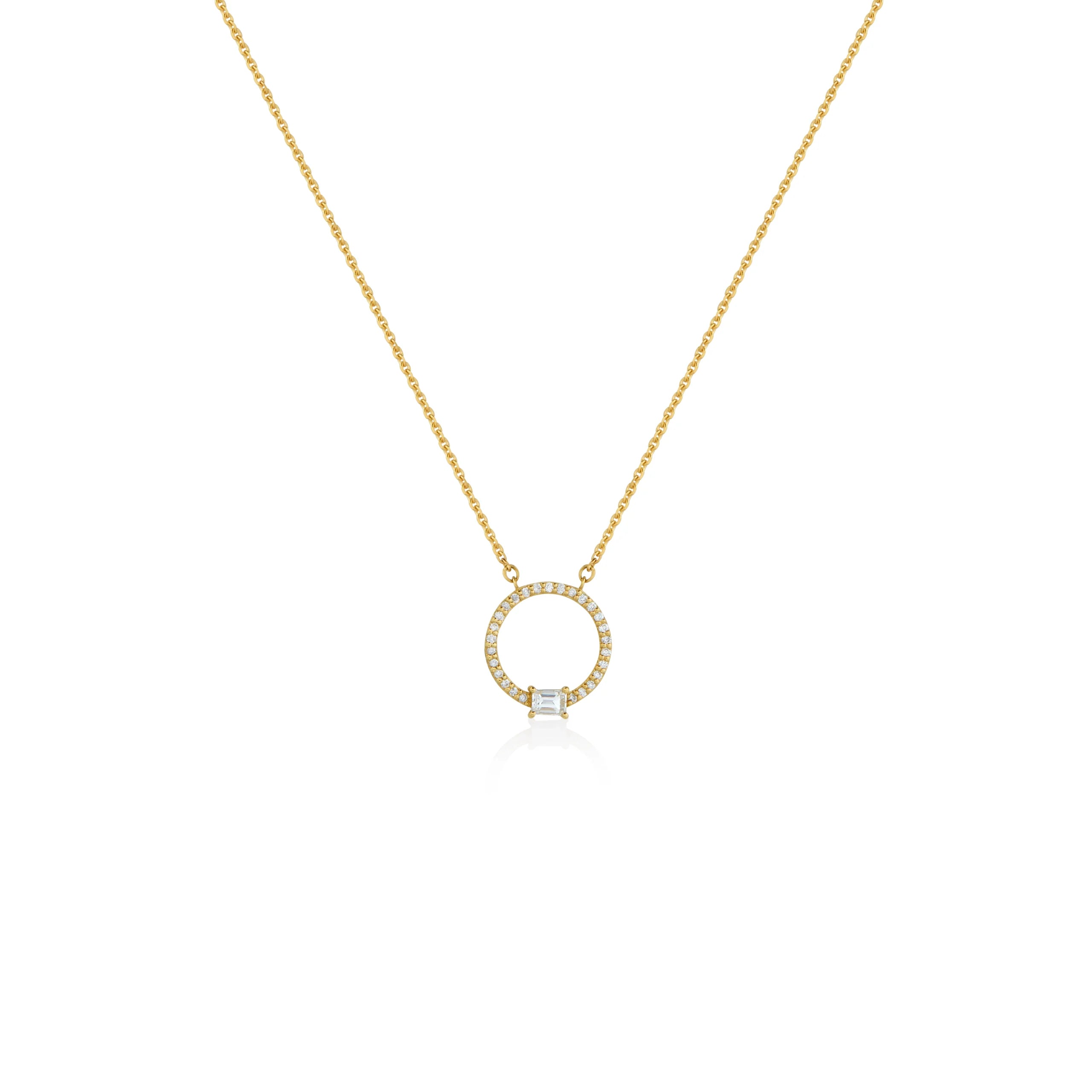 COLLAR KARMA CON DIAMANTE BAGUETTE Y DIAMANTES EN ORO 18K - Gallery 1