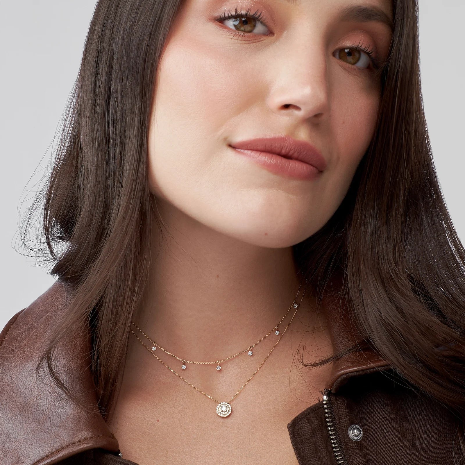 COLLAR DIAMANTES COLGANTES EN ORO 18K - Image 2