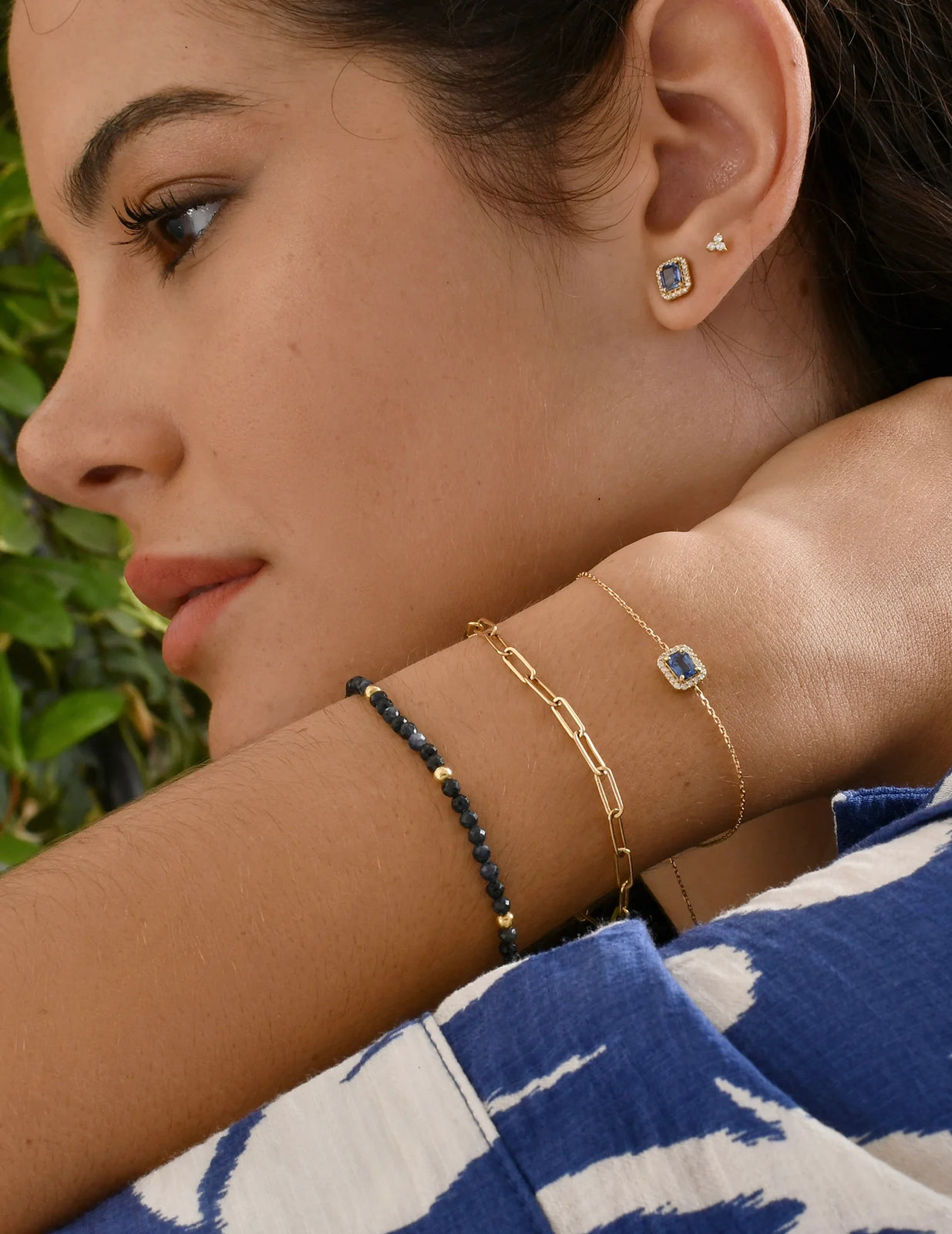 PULSERA DIAMANTES Y ZAFIRO 0.52CT ROSETA RECTANGULAR EN ORO18K - Image 2