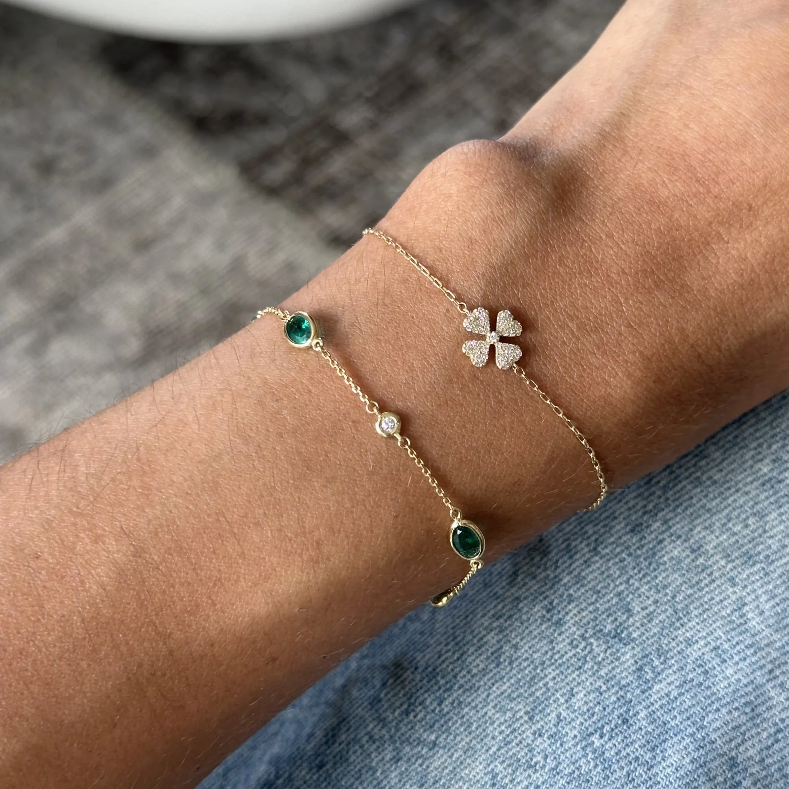 PULSERA DIAMANTE Y ESMERALDAS OVALES EN ORO 18K - Image 2