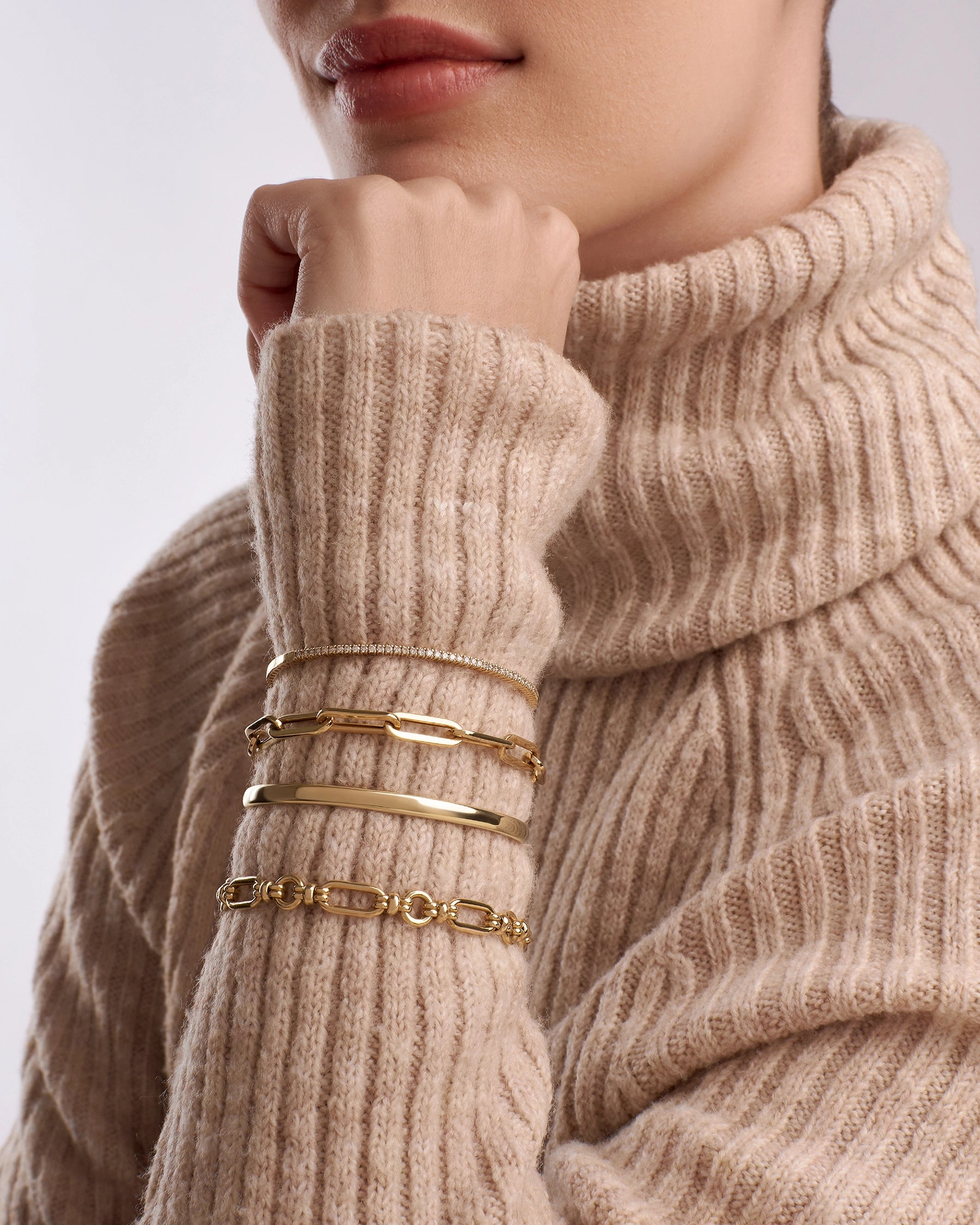 PULSERA ESLABONES OVALES Y DONAS EN ORO 18K - Gallery 2