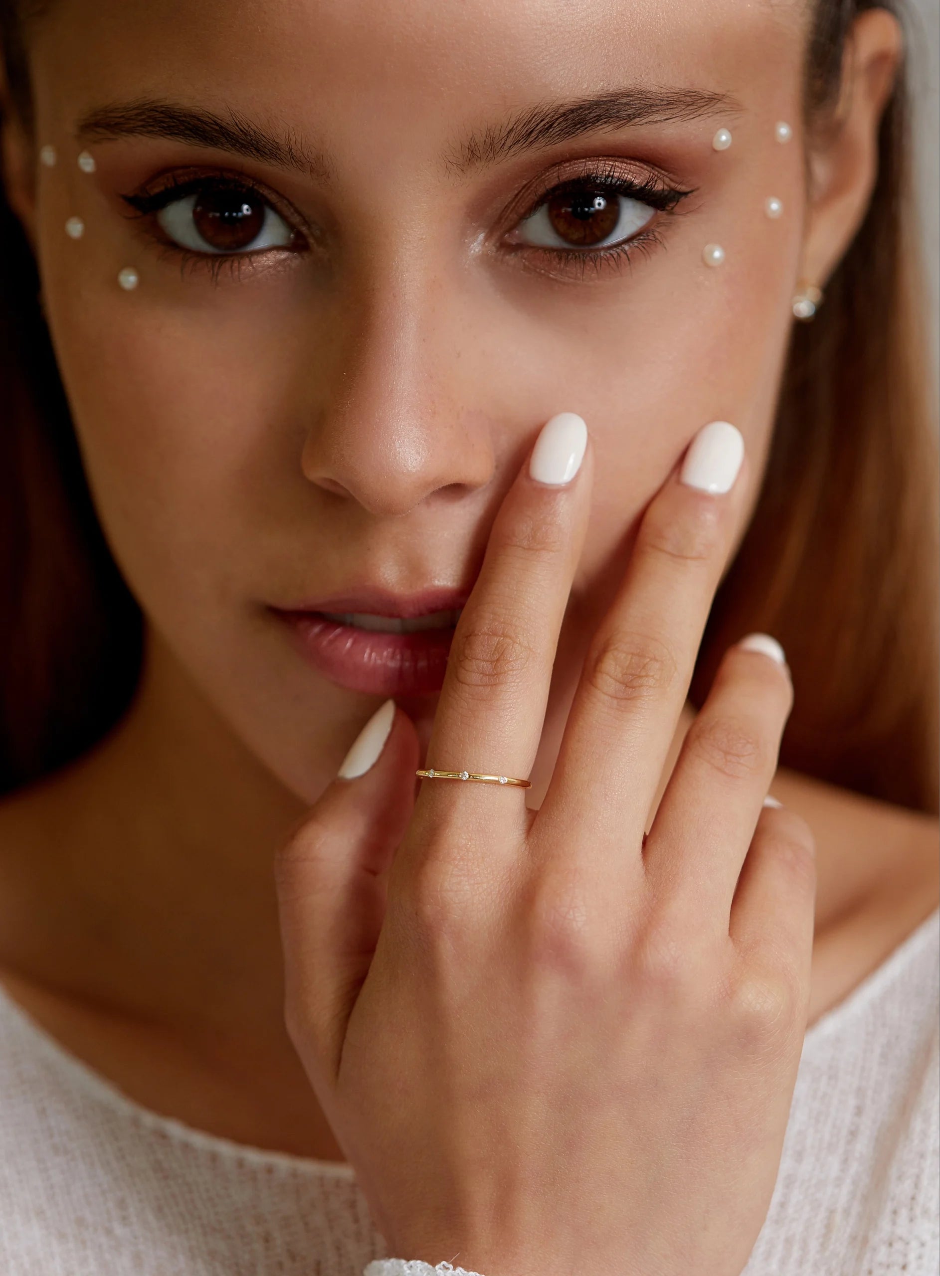 ANILLO DIAMANTES ESPACIADOS DELGADO EN ORO 18K - Gallery 2