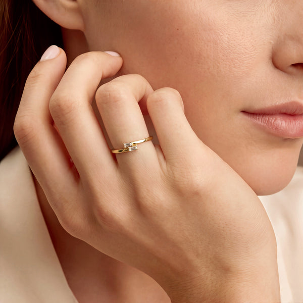 ANILLO DIAMANTES BAGUETTE CRUZADO EN ORO 18K - Secondary