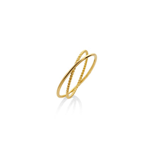 ANILLO CRUZADO LISO Y ENTORCHADO EN ORO 18K