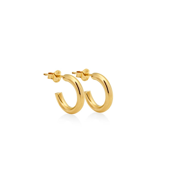 ARETES C EN ORO 18K