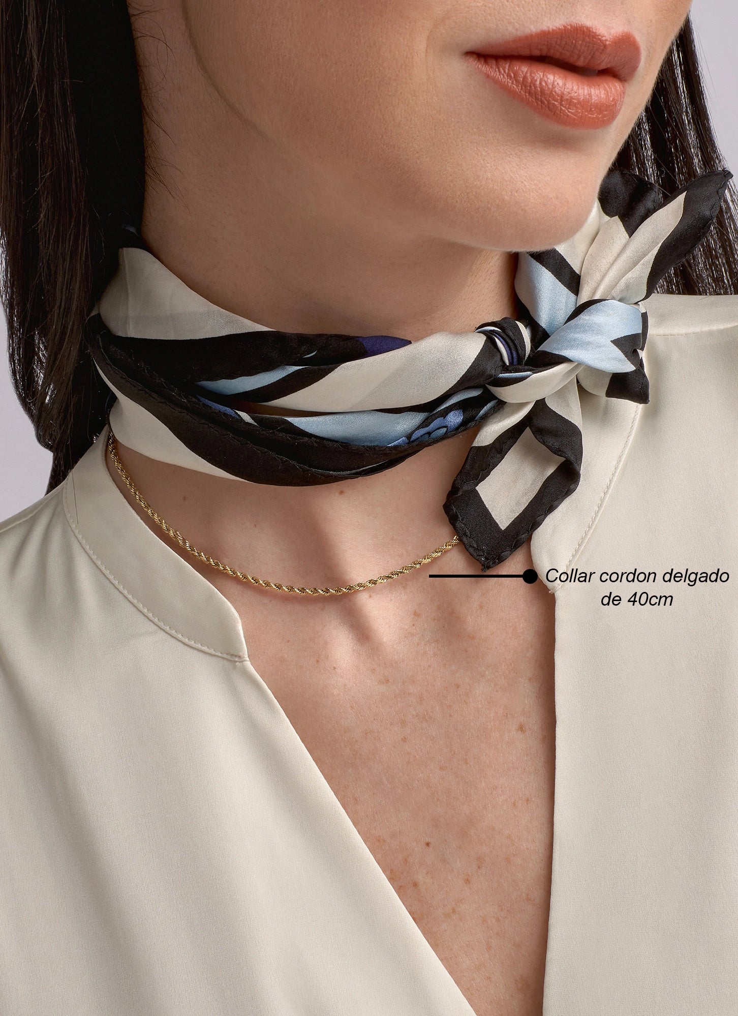 COLLAR CORDÓN DELGADO EN ORO 18K - Gallery 2