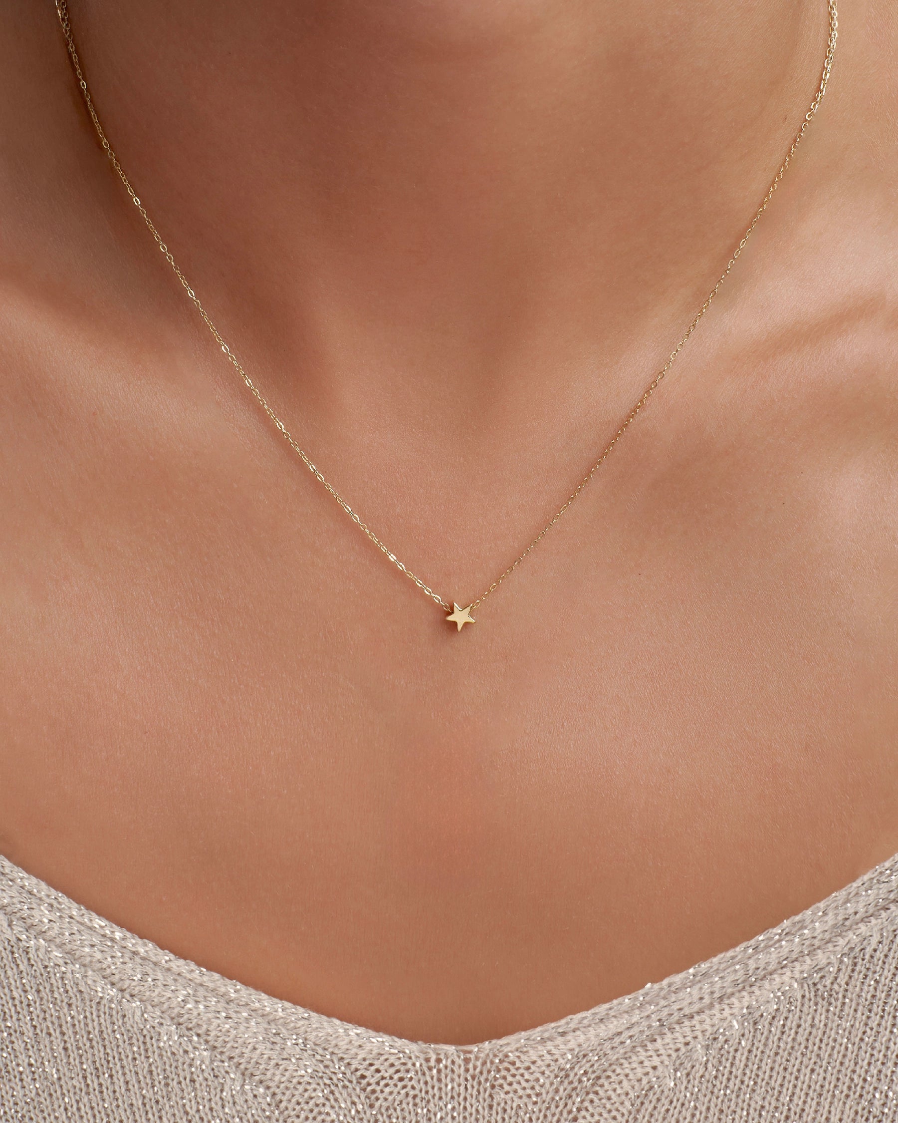 COLLAR ESTRELLA PASANTE EN ORO 18K - Gallery 2