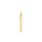 DIJE PERSONALIZABLE NOMBRE VERTICAL CON CORAZÓN Y DIAMANTE EN ORO 18K - Thumbnail 2