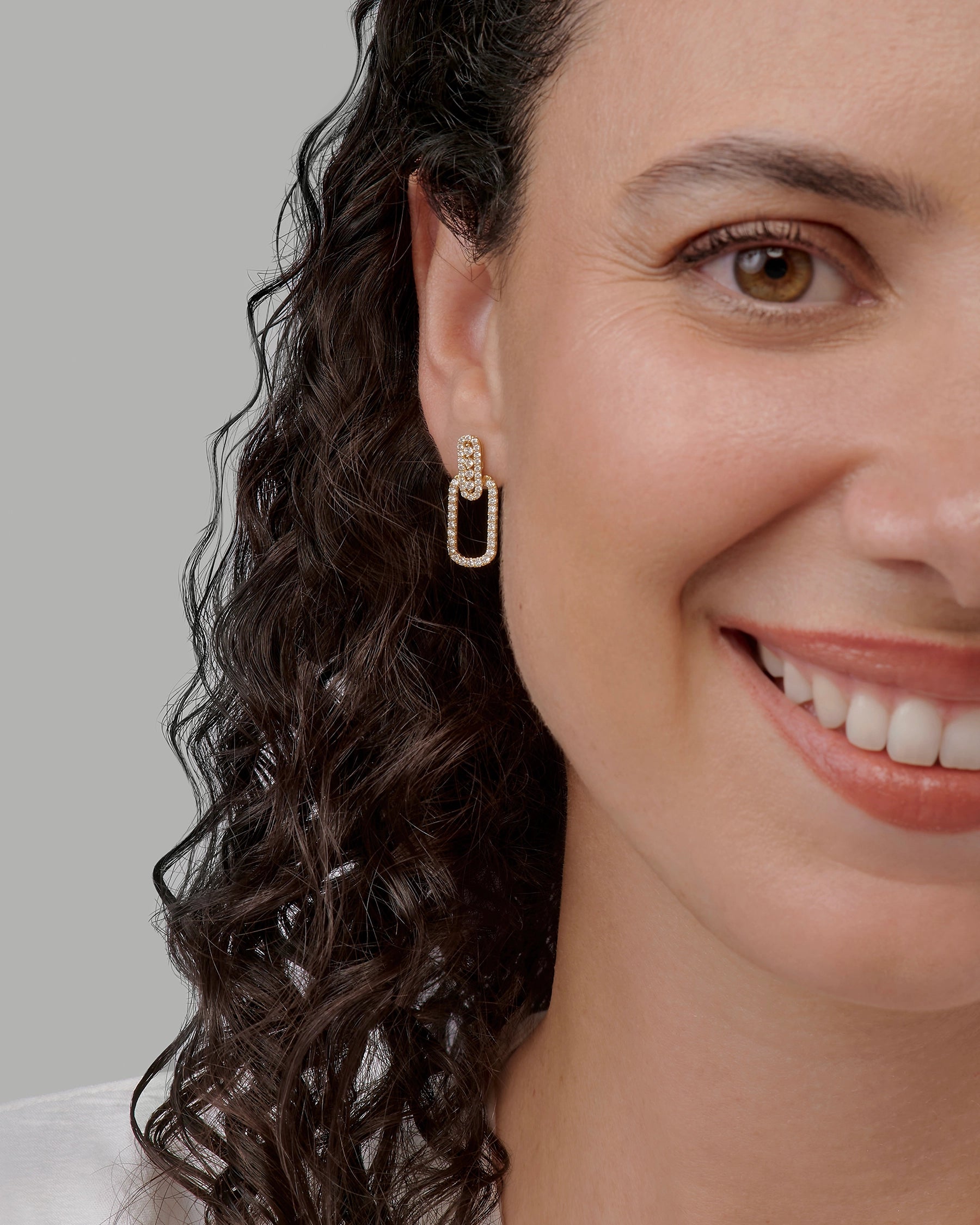 ARETES DIAMANTES CLIP DOBLE EN ORO 18K - Gallery 2